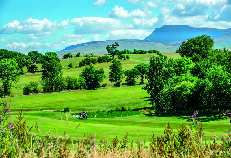 Bentham Golf Course	